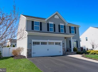 3013 Saddlewood Dr, Pennsburg, PA 18073