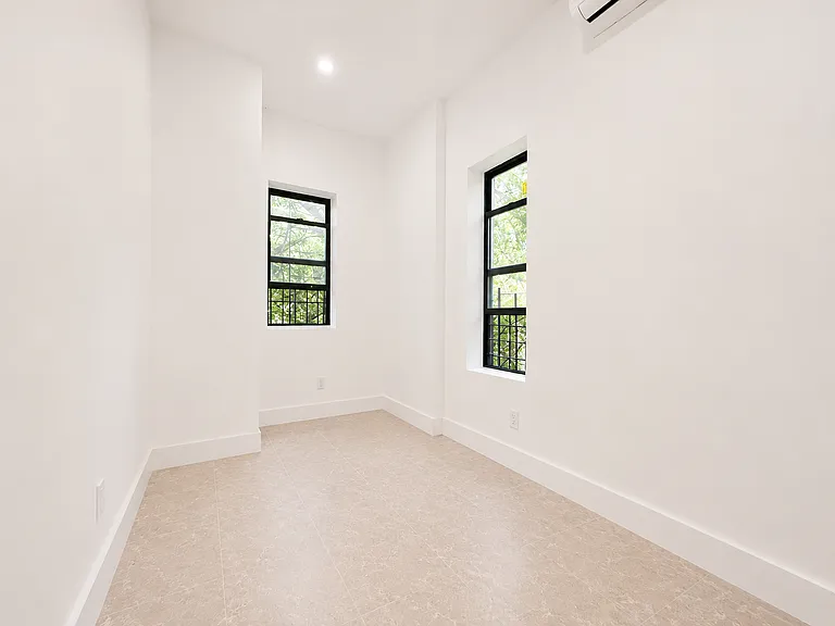 613 Sterling Pl #3R — Photo 6