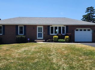 13460 Windview Ct, New Freedom, PA 17349