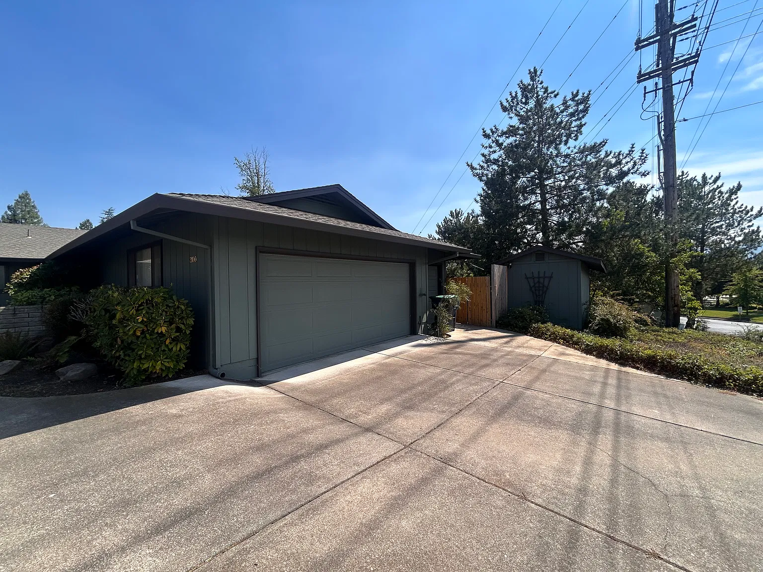 3 bed, 1784 sqft, $2,650 — Photo 3