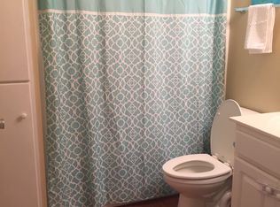 35 Womble Ln, Deatsville, AL 36022