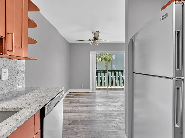 8911 NW 28th Dr #32B — Photo 17