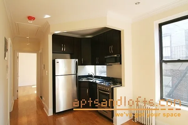 Rented by aptsandlofts.com | media 6