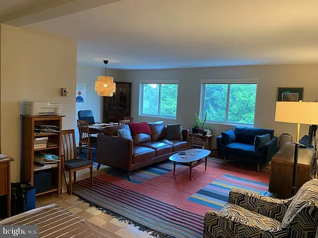 200 N Maple Ave #510 — Photo 3
