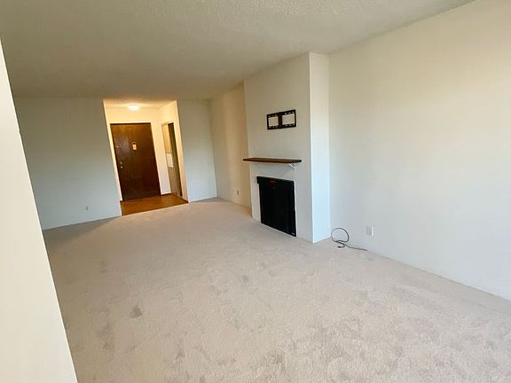 5th image of 14315 Summertime Ln