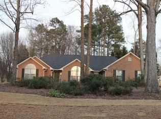 136 Shoreline Way, Hampton, GA 30228