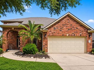 4112 S Meridian Greens Dr, Dickinson, TX 77539