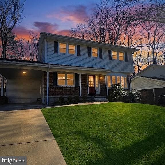 1st image of 108 Rosewood Dr