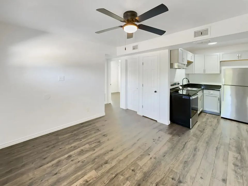 1st image of 515 Bremser Ave #4