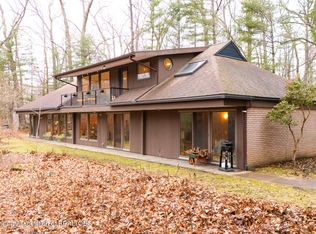 4045 Van Atta Rd, Okemos, MI 48864