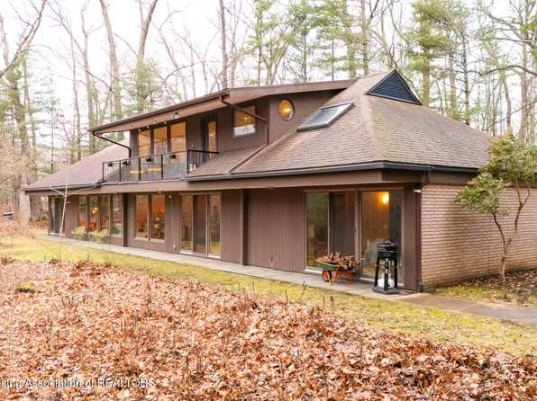 4045 Van Atta Rd, Okemos, MI 48864