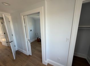 1006 Pennsylvania Ave #1, Island Park, NY 11558