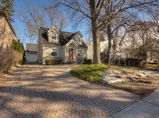 232 Baldwin Rd, Birmingham, MI 48009