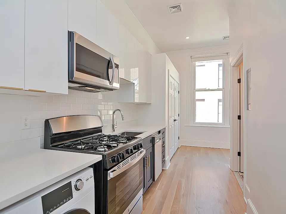 244 Weybosset St #STREET204