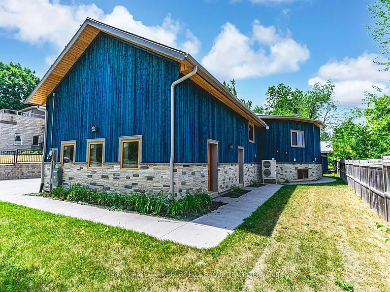 210 Patterson Rd #LOWER — Photo 10