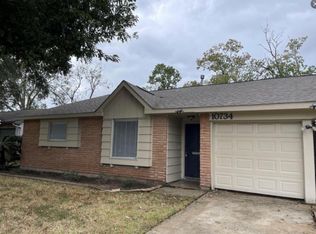 10734 Braewick Dr, Houston, TX 77096