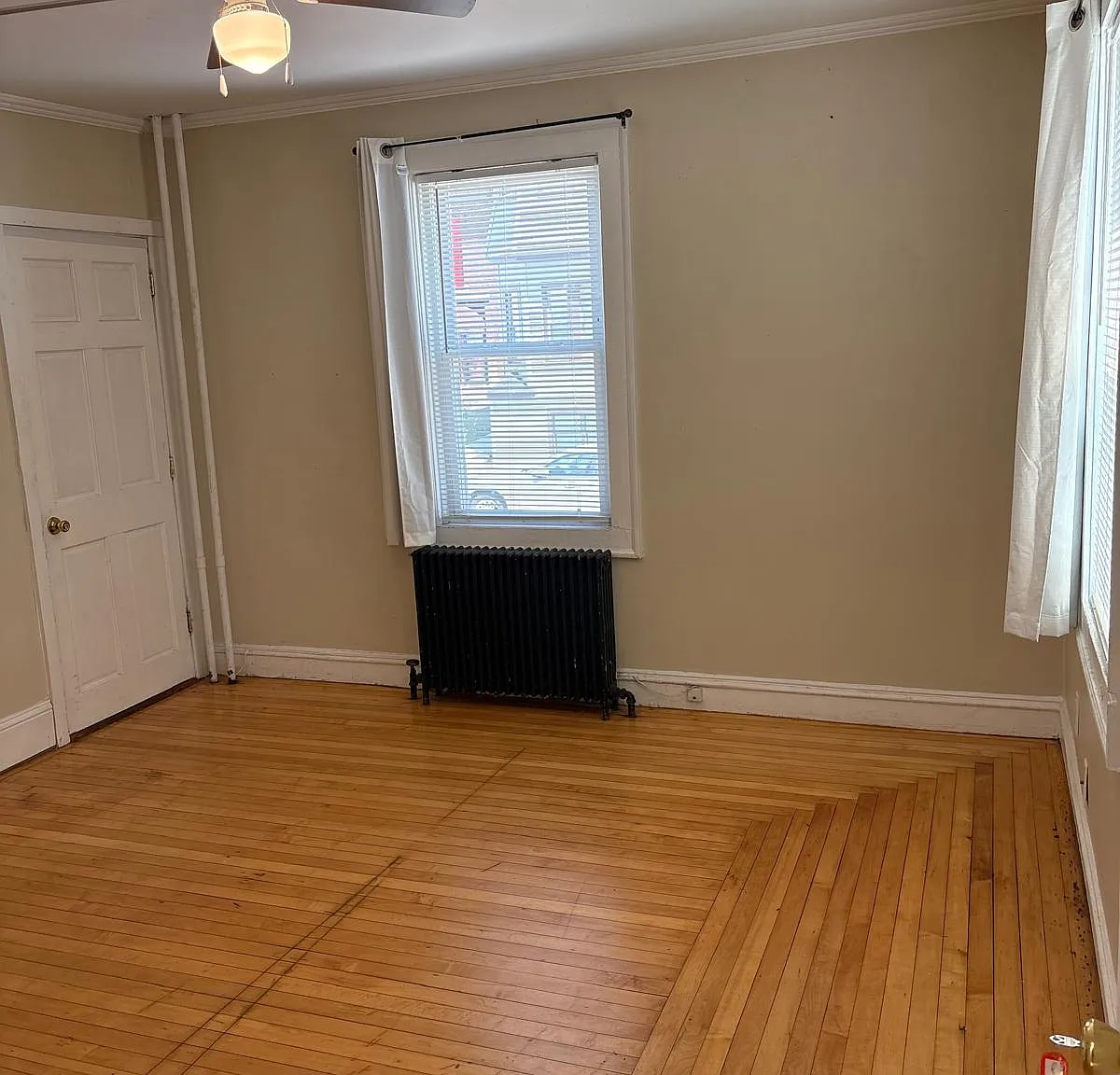 609 Cherry St — Photo 4