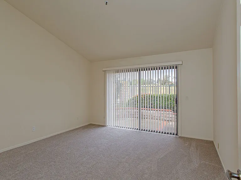 1955 Spyglass Cir — Photo 12