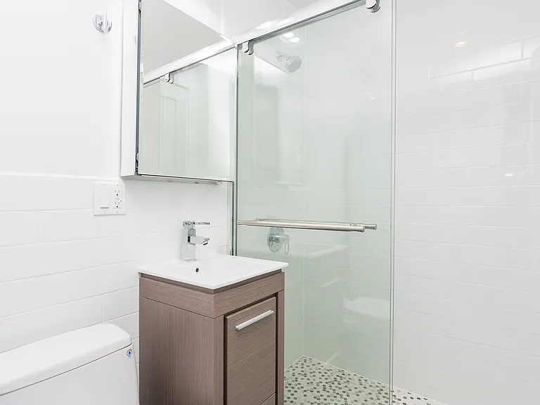 309 Washington Ave #A7 — Photo 6