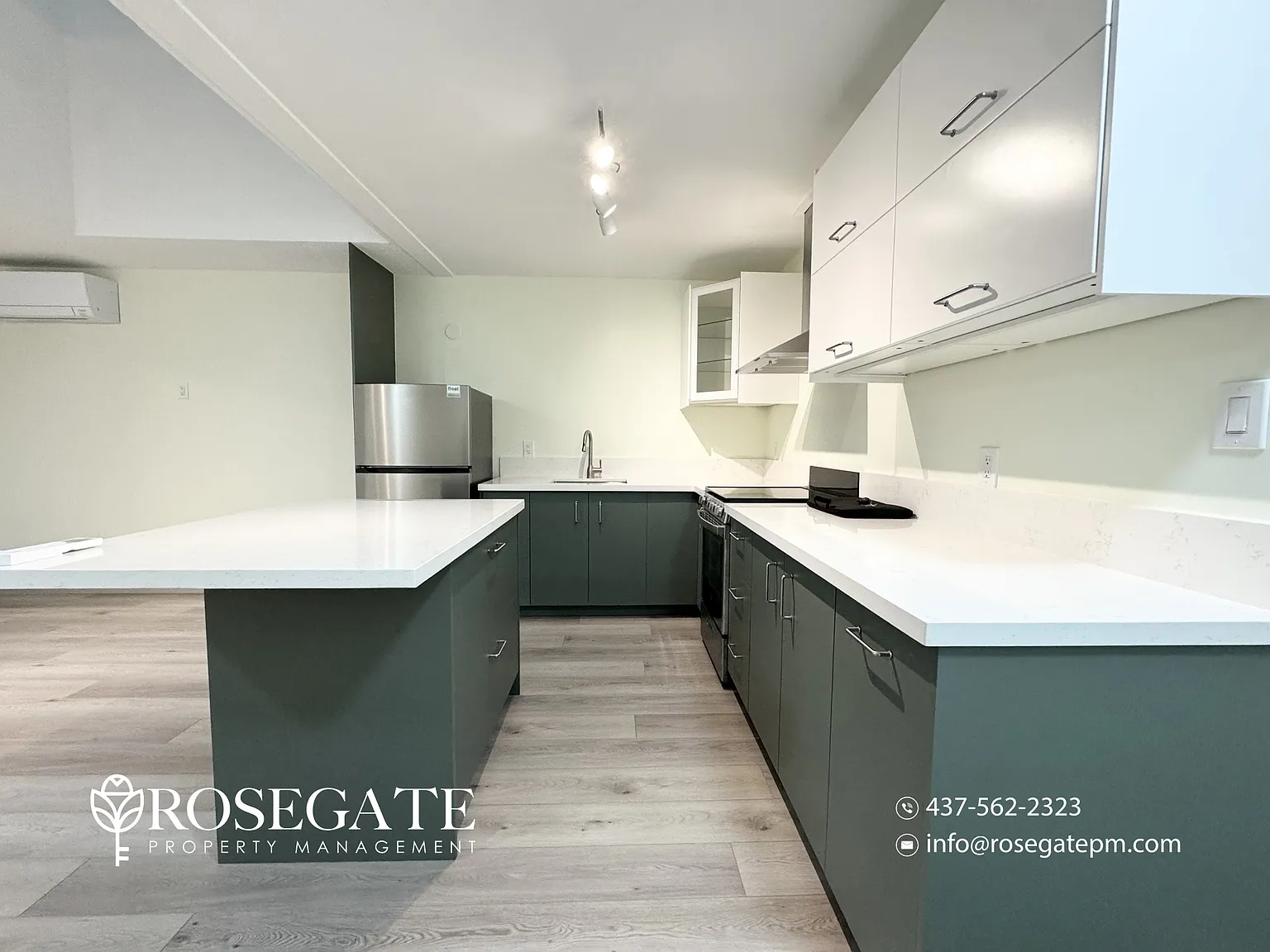 2920 Lake Shore Boulevard West Toronto — Photo 3