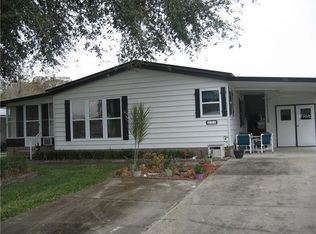 105 Pine Pl, Wildwood, FL 34785