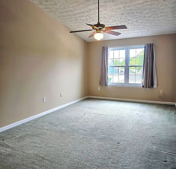 58 Bremer Dr — Photo 13