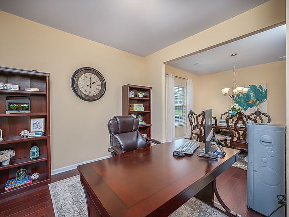 3rd image of 1022 New Eanes Dr