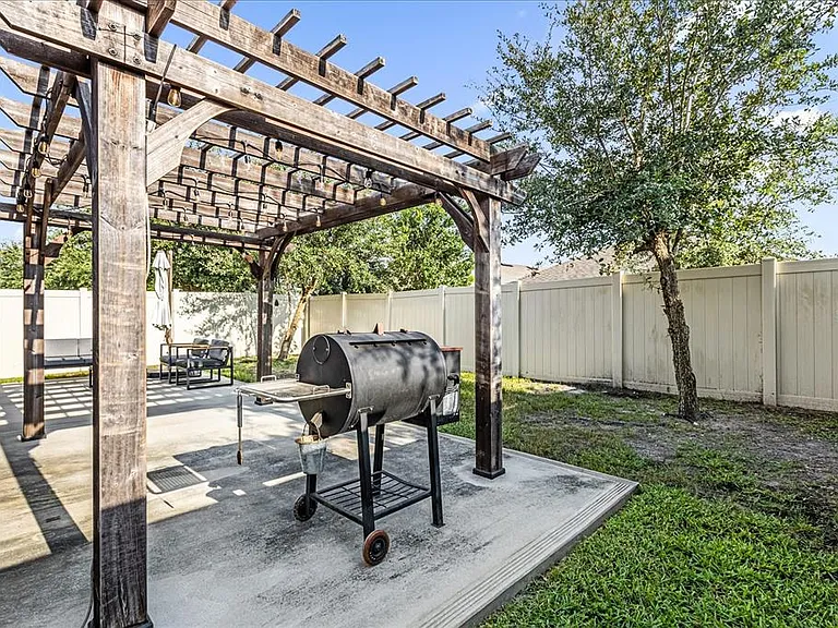 4570 Gadwall Dr — Photo 37