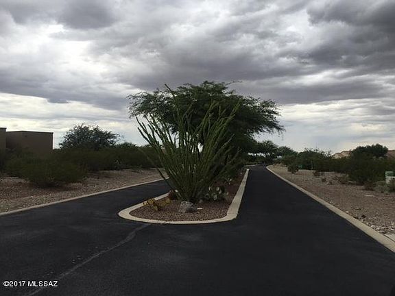 4th image of 8985 E Fernbush Ct #9