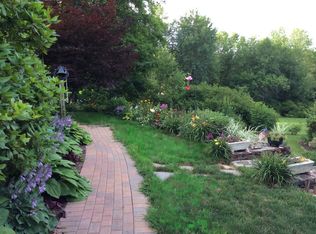 138 Russell Ave, Suffield, CT 06078