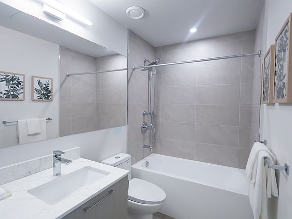 2nd image of 5777 177b St #1554821