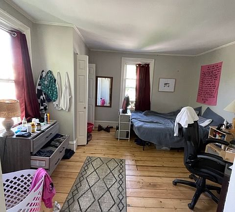 3rd image of 51 Loomis St #3