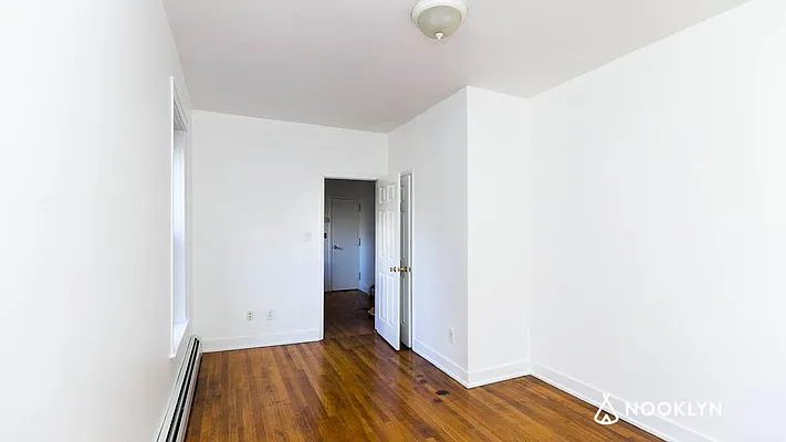 Rented by Nooklyn NYC LLC | media 42