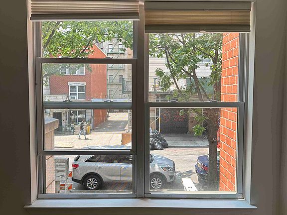 4th image of 149 W 117th St APT 2