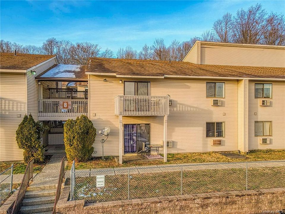 1st image of 340 Concord Ln