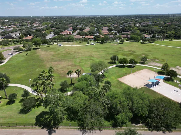 Villas on Ware