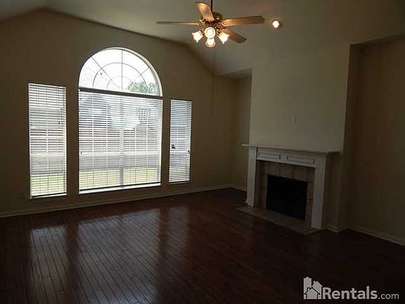 3rd image of 5025 Wethington Ct