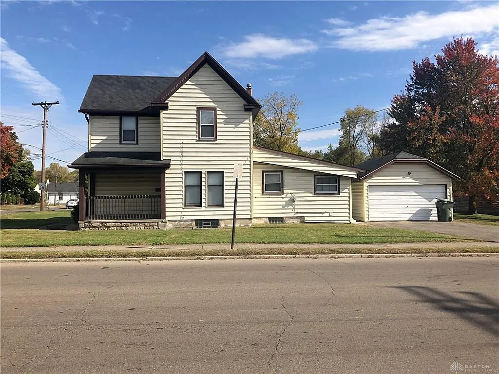 400 Nordale Ave photo 1