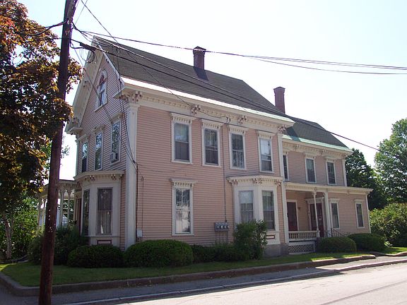 Lyndon Street side of house