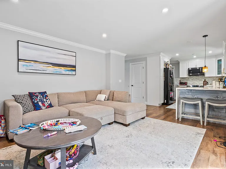 2 Lee Ct — Photo 16