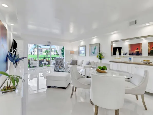 9 High Point Cir N, Naples, FL 34103