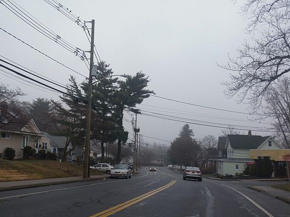 4th image of 69 Main St