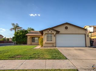 2490 W Orange Ave, El Centro, CA 92243