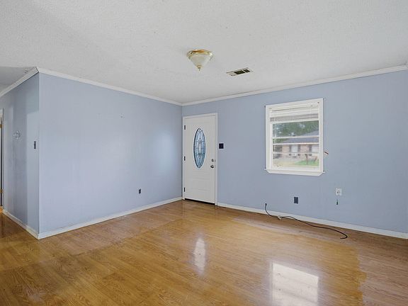 5th image of 1734 Myrtle St