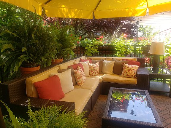 backyard upper patio