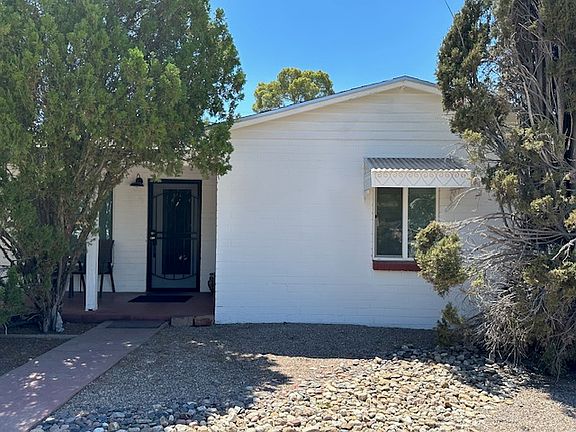 5th image of 2842 E Florence Dr