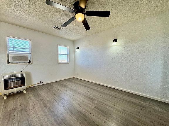 2nd image of 9900 N 2406th Rd