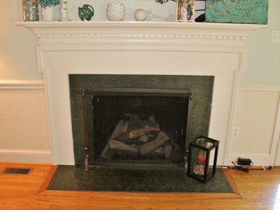 4th image of 2909 N Main St