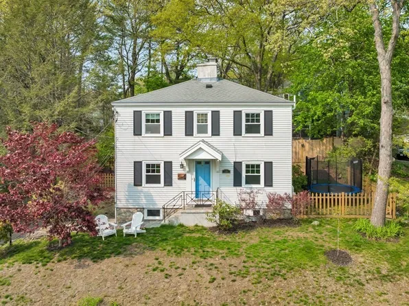 156 Dedham St, Newton, MA 02461