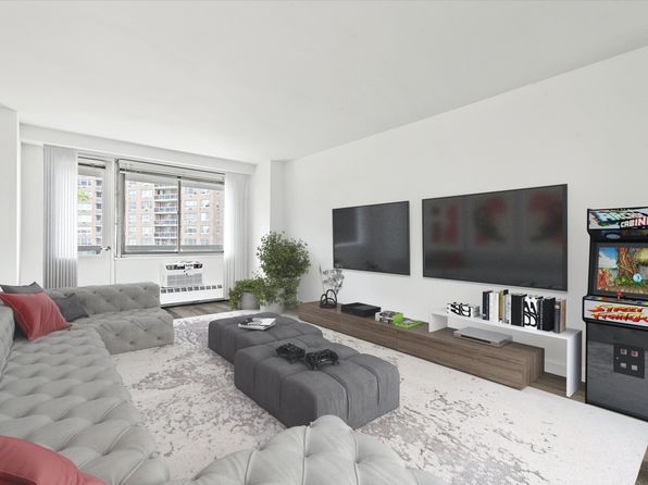 10420 Queens Blvd APT 2T